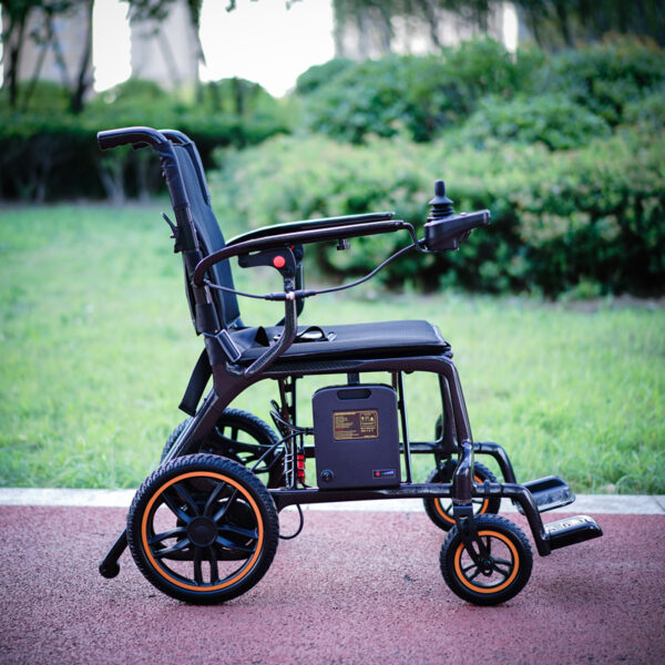 Excellent EXC-2025 Ultra-Light 11kg Carbon Fiber Electric Wheelchair - Image 6